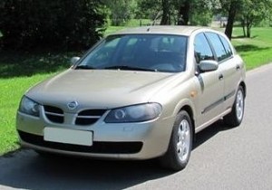 Pārdod Nissan Almera, 2003